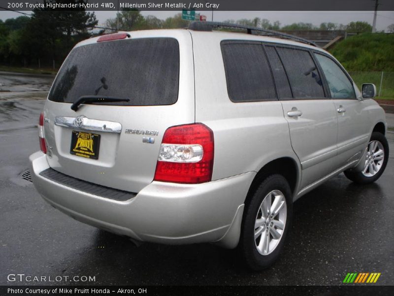 Millenium Silver Metallic / Ash Gray 2006 Toyota Highlander Hybrid 4WD