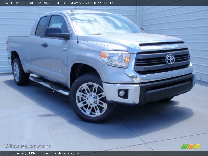 Silver Sky Metallic / Graphite 2014 Toyota Tundra TSS Double Cab 4x4