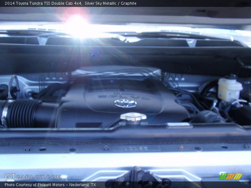 Silver Sky Metallic / Graphite 2014 Toyota Tundra TSS Double Cab 4x4