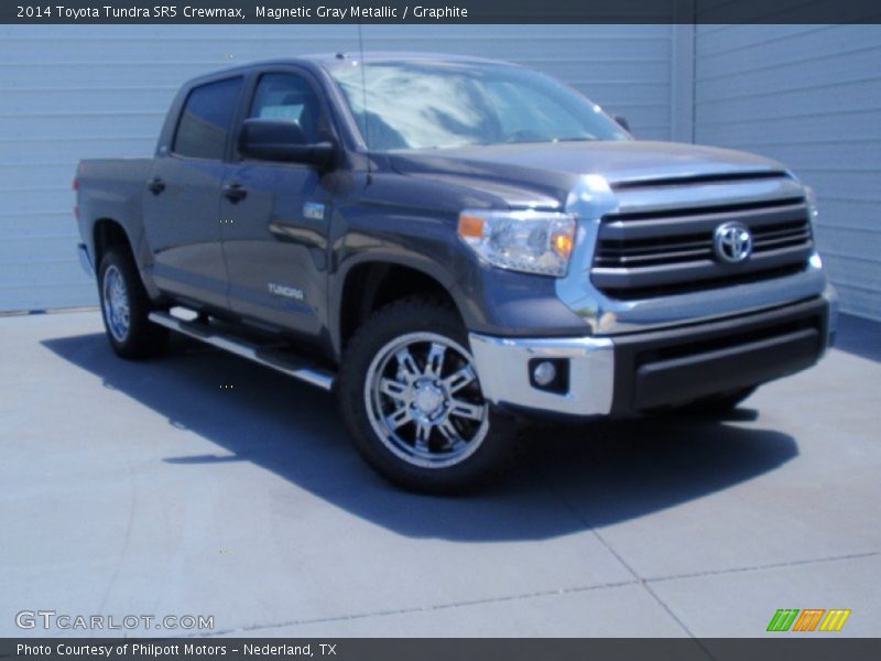 Magnetic Gray Metallic / Graphite 2014 Toyota Tundra SR5 Crewmax