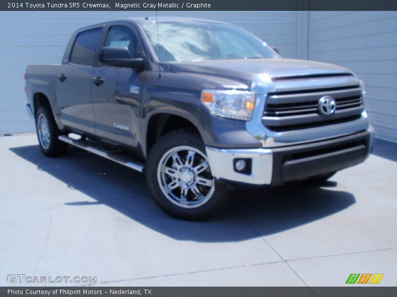 Magnetic Gray Metallic / Graphite 2014 Toyota Tundra SR5 Crewmax