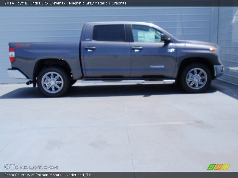 Magnetic Gray Metallic / Graphite 2014 Toyota Tundra SR5 Crewmax