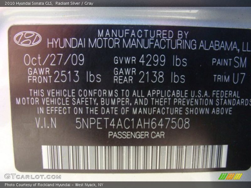 Radiant Silver / Gray 2010 Hyundai Sonata GLS