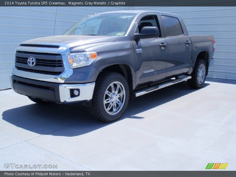 Magnetic Gray Metallic / Graphite 2014 Toyota Tundra SR5 Crewmax