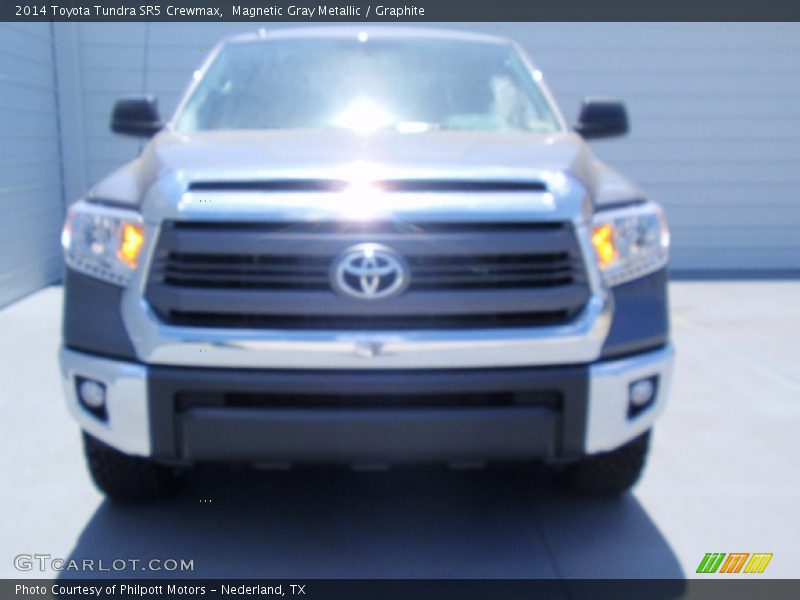 Magnetic Gray Metallic / Graphite 2014 Toyota Tundra SR5 Crewmax