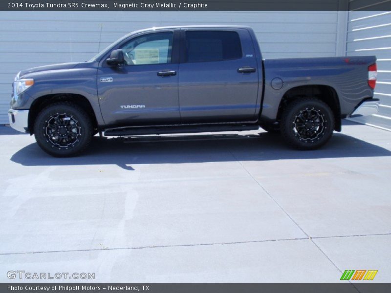 Magnetic Gray Metallic / Graphite 2014 Toyota Tundra SR5 Crewmax