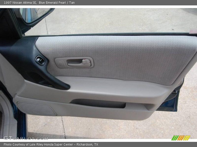 Blue Emerald Pearl / Tan 1997 Nissan Altima SE