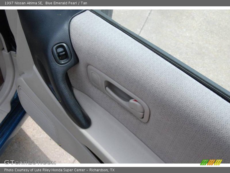 Blue Emerald Pearl / Tan 1997 Nissan Altima SE