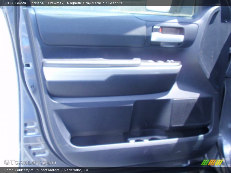 Magnetic Gray Metallic / Graphite 2014 Toyota Tundra SR5 Crewmax