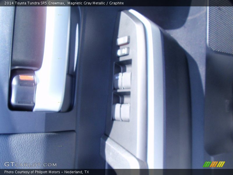 Magnetic Gray Metallic / Graphite 2014 Toyota Tundra SR5 Crewmax