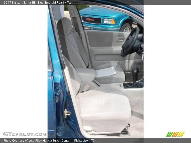Blue Emerald Pearl / Tan 1997 Nissan Altima SE