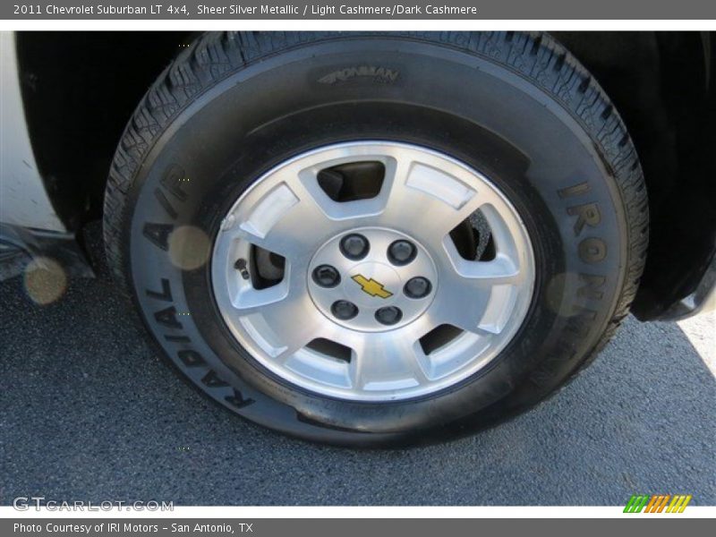 Sheer Silver Metallic / Light Cashmere/Dark Cashmere 2011 Chevrolet Suburban LT 4x4