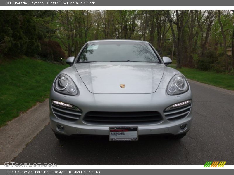 Classic Silver Metallic / Black 2013 Porsche Cayenne