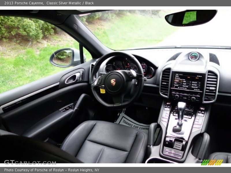 Classic Silver Metallic / Black 2013 Porsche Cayenne
