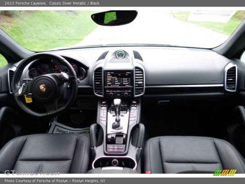 Classic Silver Metallic / Black 2013 Porsche Cayenne