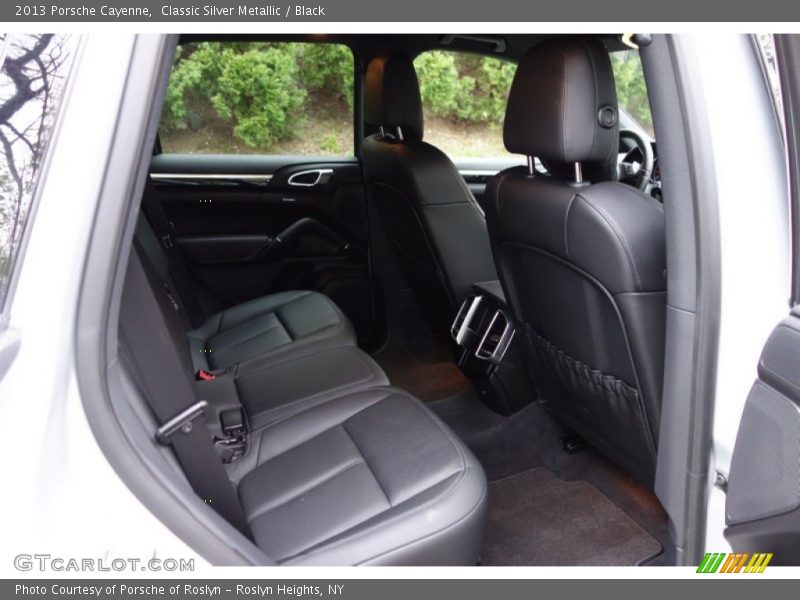 Classic Silver Metallic / Black 2013 Porsche Cayenne