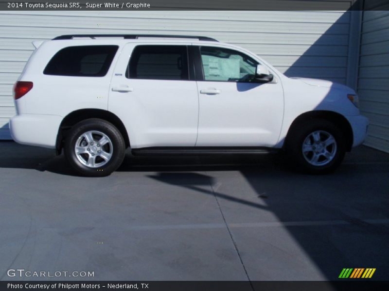 Super White / Graphite 2014 Toyota Sequoia SR5