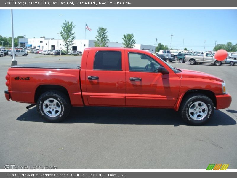 Flame Red / Medium Slate Gray 2005 Dodge Dakota SLT Quad Cab 4x4