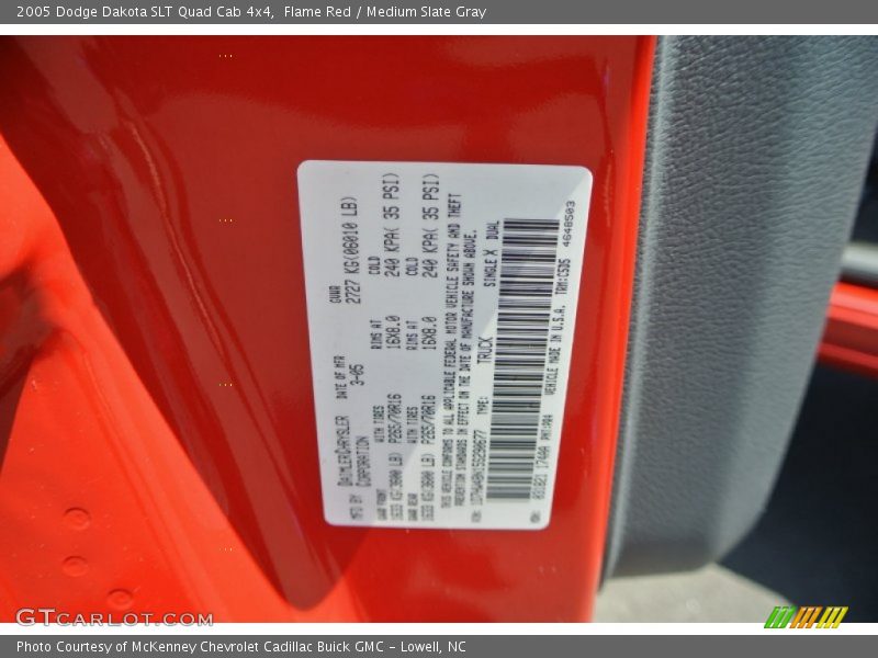 Flame Red / Medium Slate Gray 2005 Dodge Dakota SLT Quad Cab 4x4