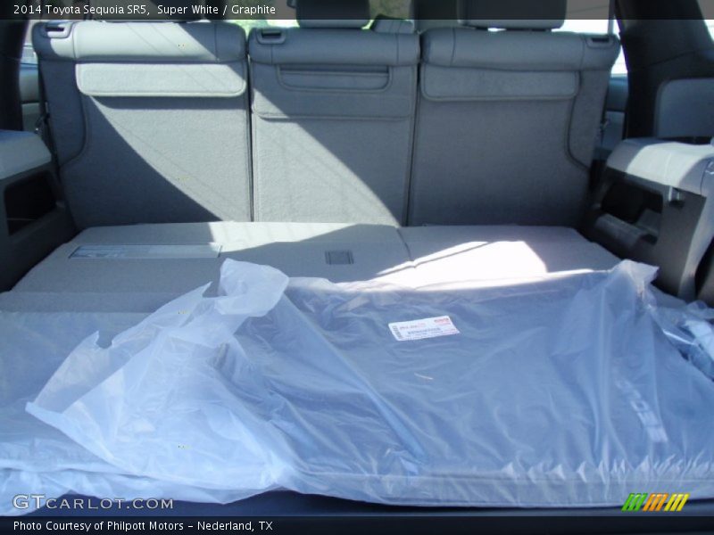 Super White / Graphite 2014 Toyota Sequoia SR5