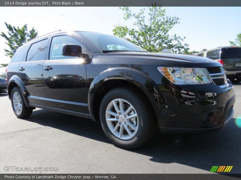 Front 3/4 View of 2014 Journey SXT