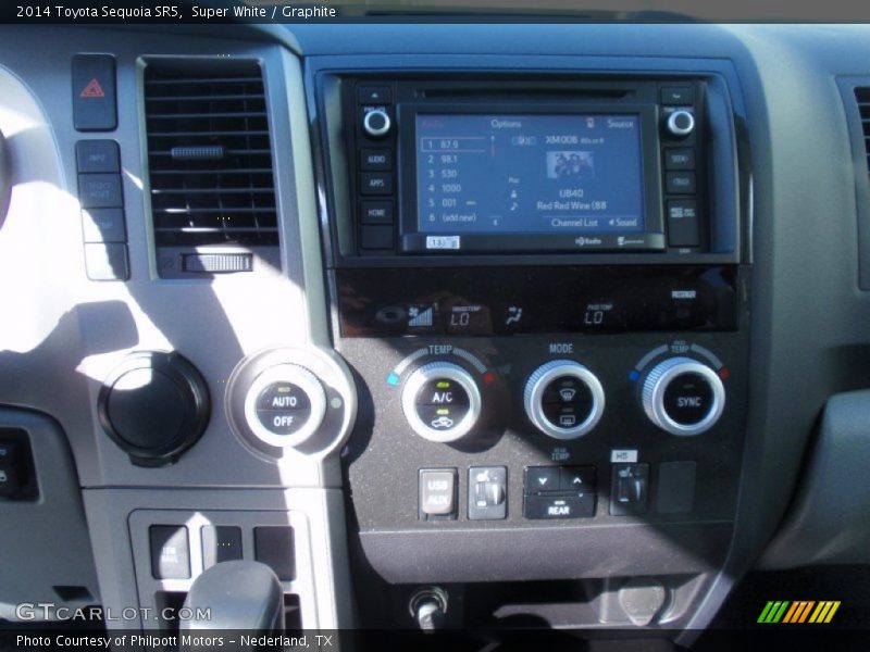 Super White / Graphite 2014 Toyota Sequoia SR5