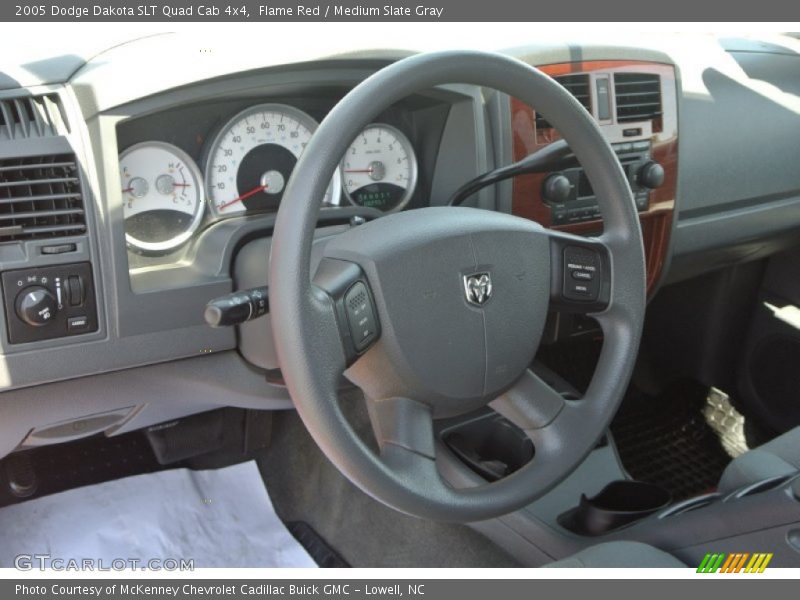 Flame Red / Medium Slate Gray 2005 Dodge Dakota SLT Quad Cab 4x4