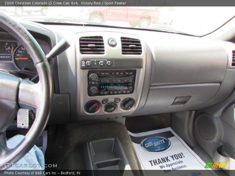 Victory Red / Sport Pewter 2004 Chevrolet Colorado LS Crew Cab 4x4