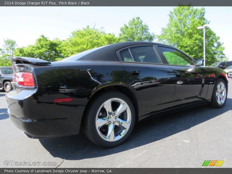 Pitch Black / Black 2014 Dodge Charger R/T Plus