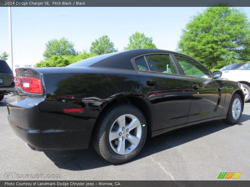 Pitch Black / Black 2014 Dodge Charger SE