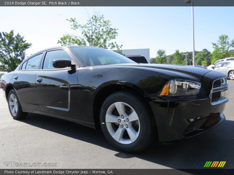 Pitch Black / Black 2014 Dodge Charger SE