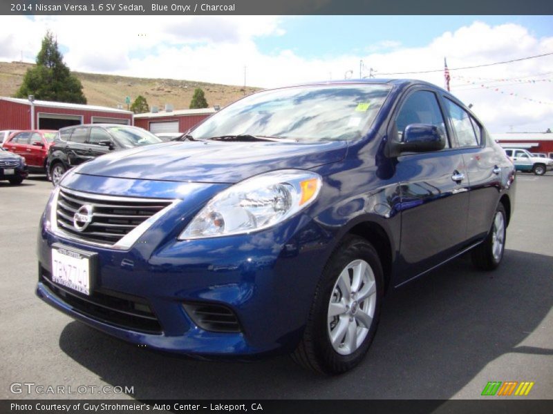 Blue Onyx / Charcoal 2014 Nissan Versa 1.6 SV Sedan