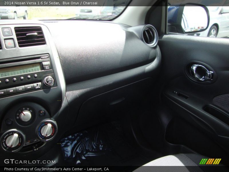 Blue Onyx / Charcoal 2014 Nissan Versa 1.6 SV Sedan