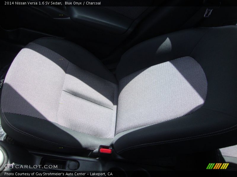 Blue Onyx / Charcoal 2014 Nissan Versa 1.6 SV Sedan