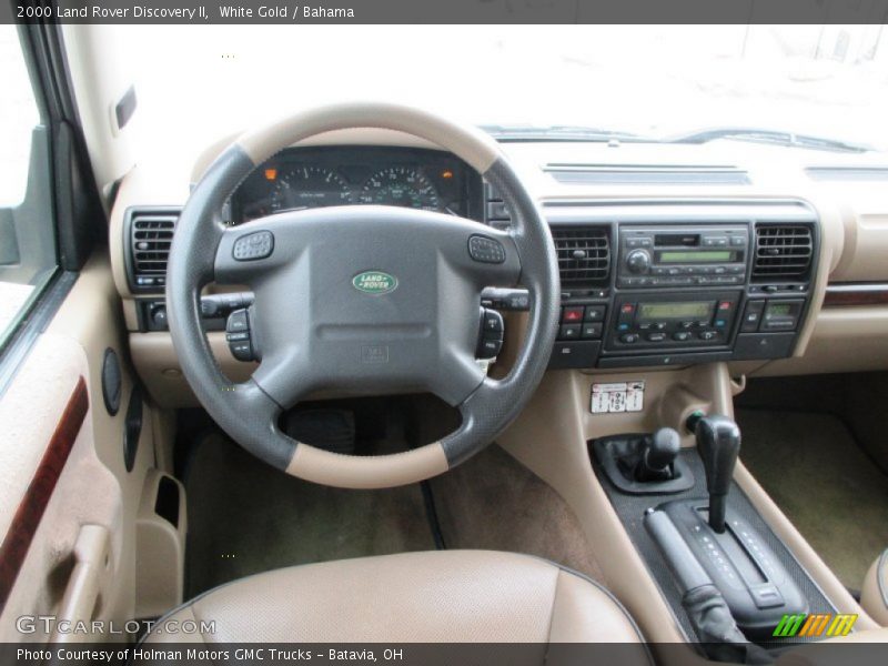Dashboard of 2000 Discovery II 