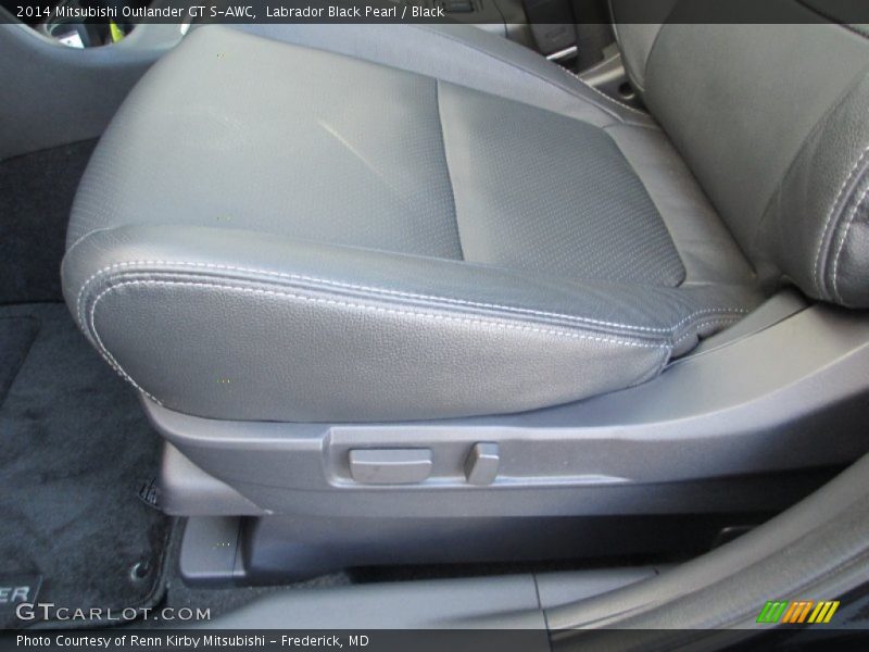 Labrador Black Pearl / Black 2014 Mitsubishi Outlander GT S-AWC