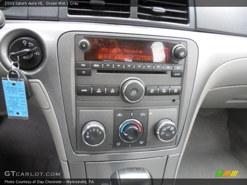 Ocean Mist / Gray 2009 Saturn Aura XE