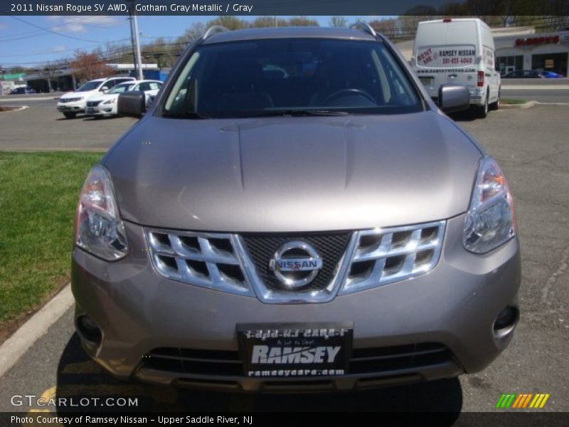 Gotham Gray Metallic / Gray 2011 Nissan Rogue SV AWD