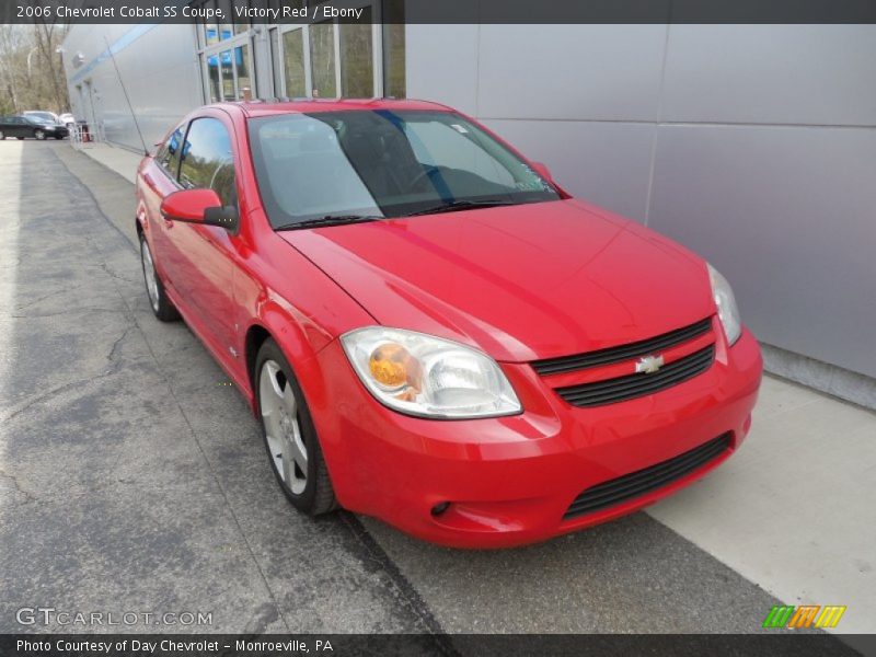 Front 3/4 View of 2006 Cobalt SS Coupe