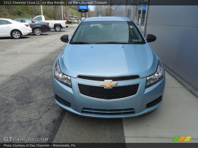 Ice Blue Metallic / Jet Black/Medium Titanium 2012 Chevrolet Cruze LS