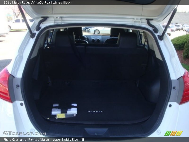 Pearl White / Black 2011 Nissan Rogue SV AWD