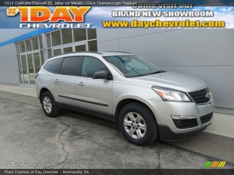 Silver Ice Metallic / Dark Titanium/Light Titanium 2013 Chevrolet Traverse LS