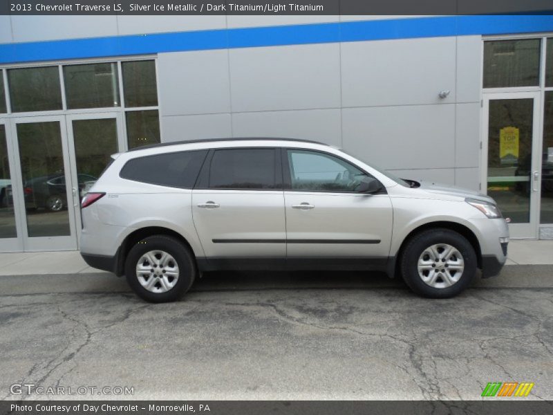 Silver Ice Metallic / Dark Titanium/Light Titanium 2013 Chevrolet Traverse LS