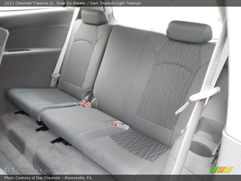 Silver Ice Metallic / Dark Titanium/Light Titanium 2013 Chevrolet Traverse LS