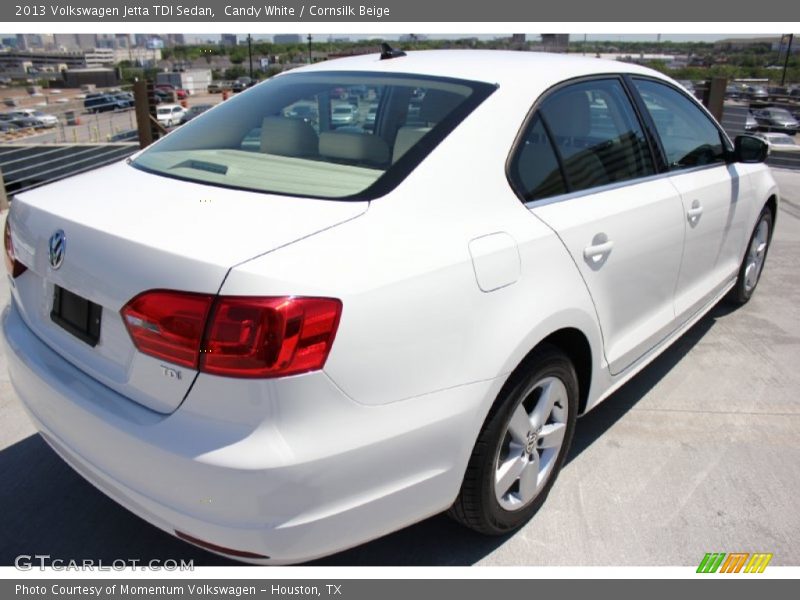 Candy White / Cornsilk Beige 2013 Volkswagen Jetta TDI Sedan
