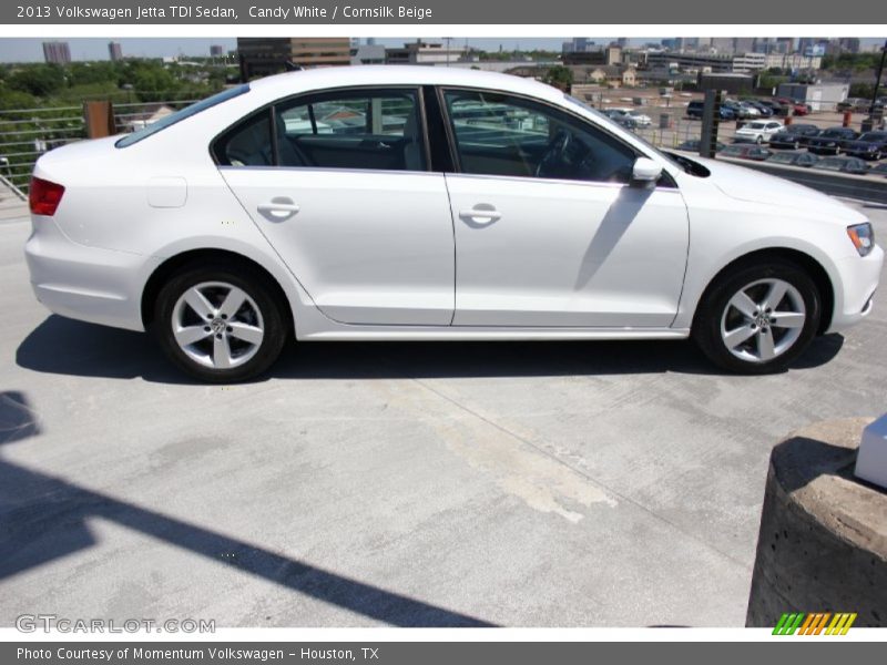 Candy White / Cornsilk Beige 2013 Volkswagen Jetta TDI Sedan