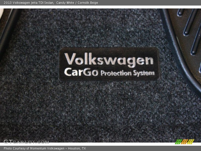Candy White / Cornsilk Beige 2013 Volkswagen Jetta TDI Sedan