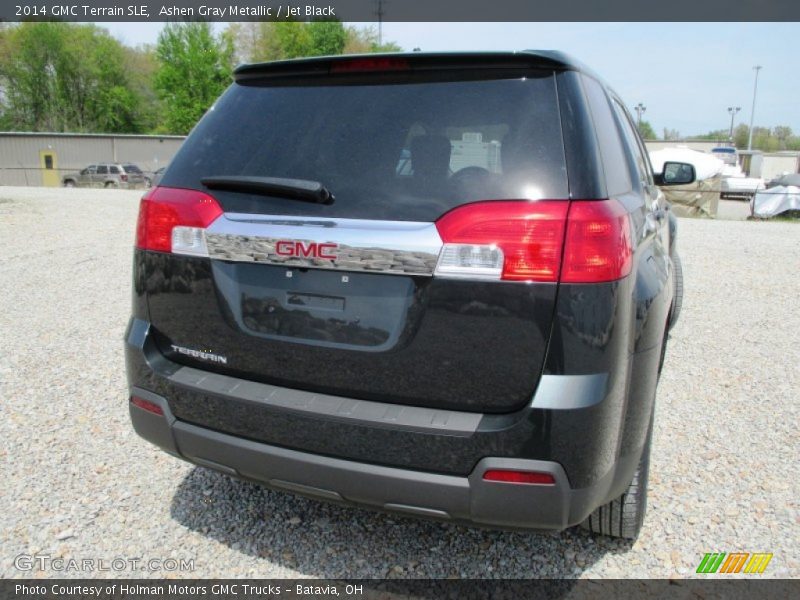 Ashen Gray Metallic / Jet Black 2014 GMC Terrain SLE