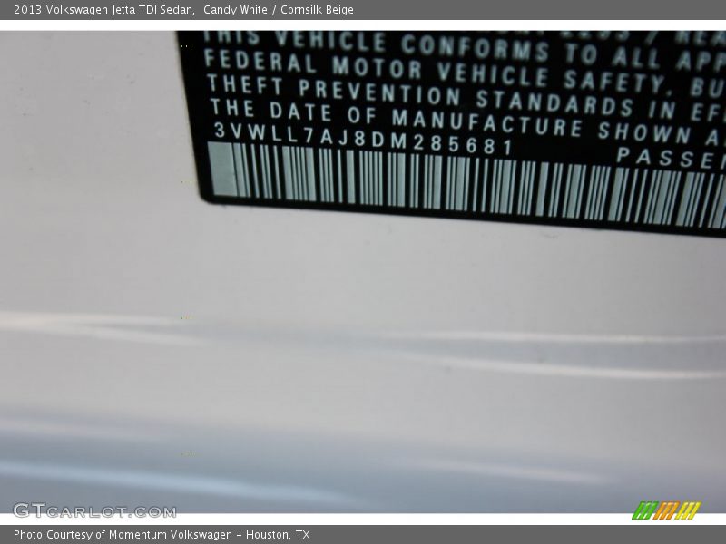 Candy White / Cornsilk Beige 2013 Volkswagen Jetta TDI Sedan