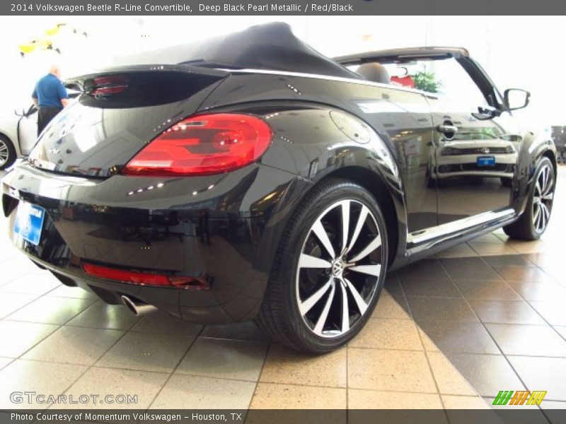 Deep Black Pearl Metallic / Red/Black 2014 Volkswagen Beetle R-Line Convertible